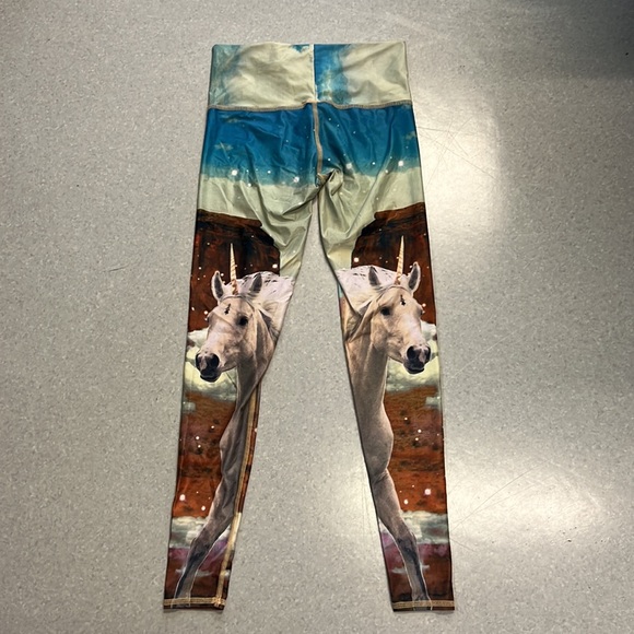 Teeki Unicorn Wrangler hot pant leggings - Picture 3 of 4